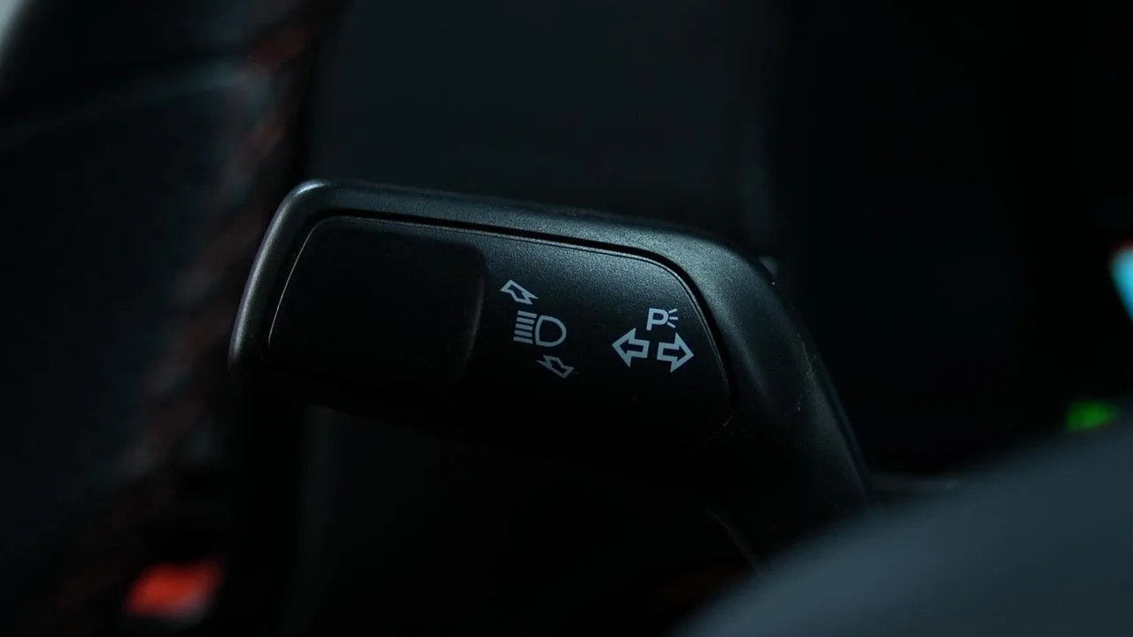 Control Automático de Luces Altas