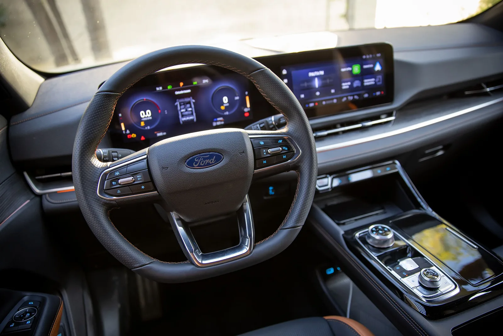 Apple CarPlay & Android Auto Wireless